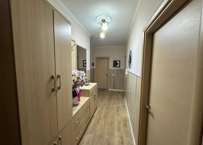 Apartment Apartament Tirane